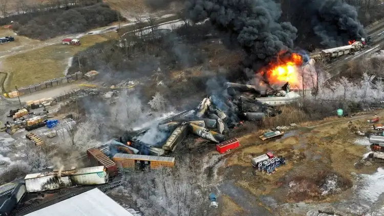 ohio train derailment investigation